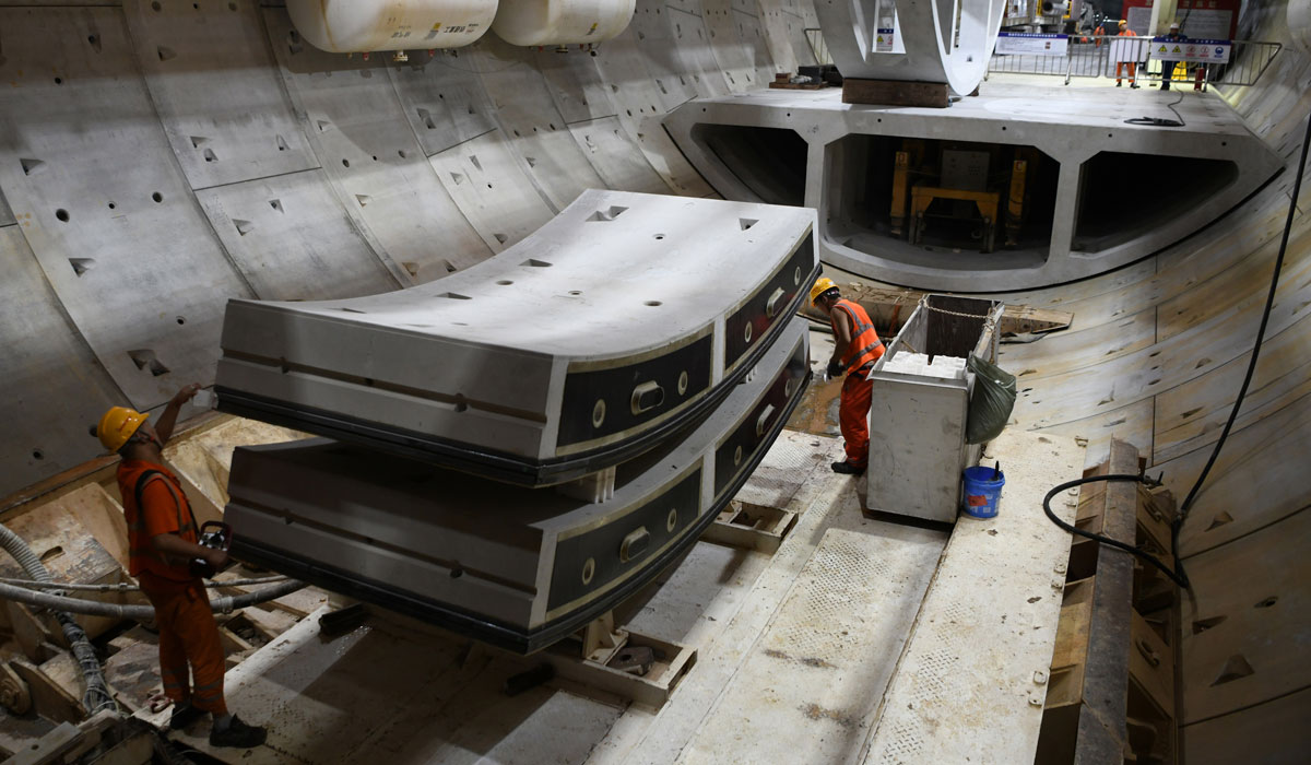 江西首条大直径高铁盾构隧道——京港高铁昌九段天祥大道隧道顺利贯通